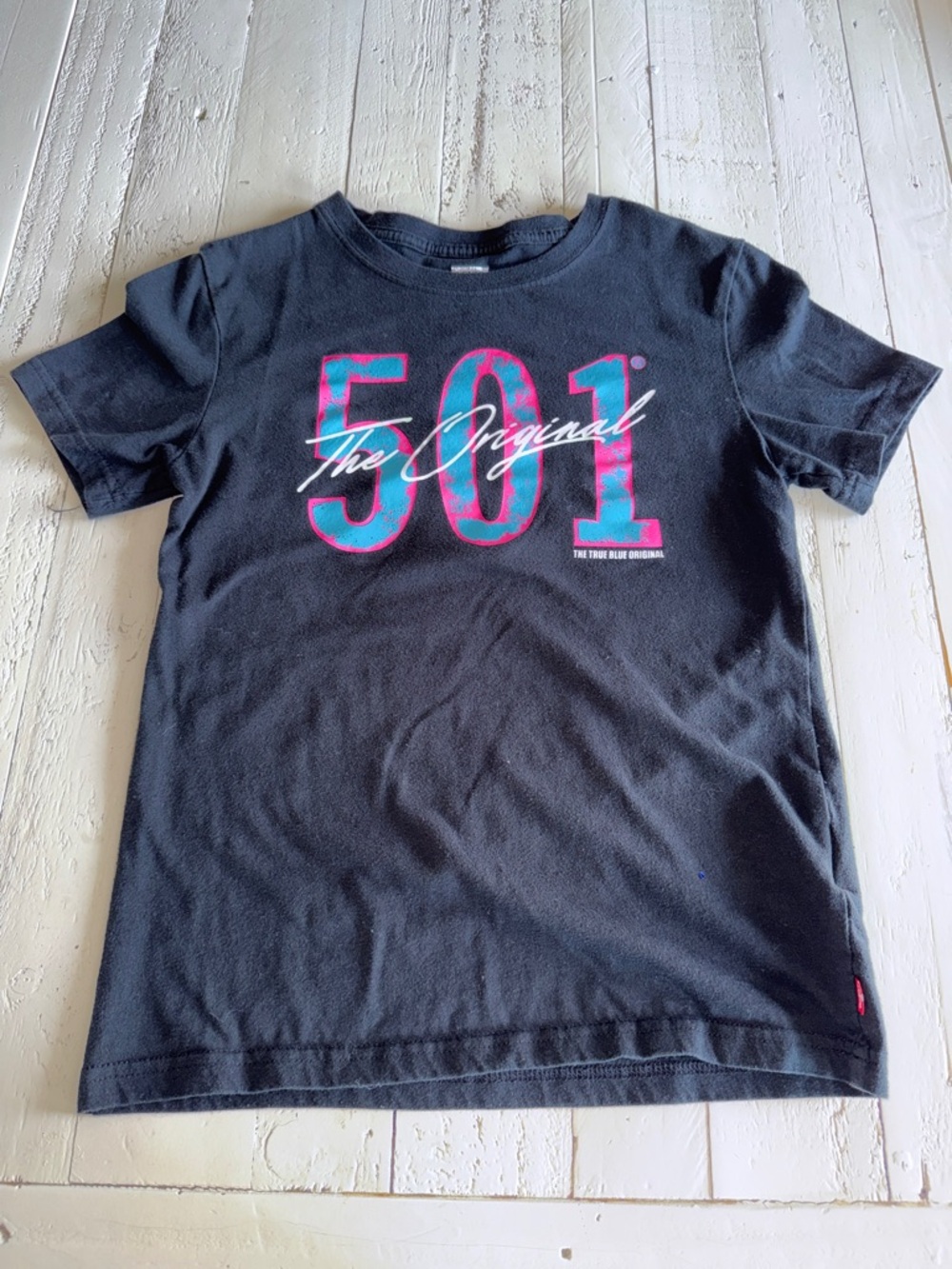 Levi's Kids '10-12 501 The Original' Black Graphic Tee with neon pink and blue